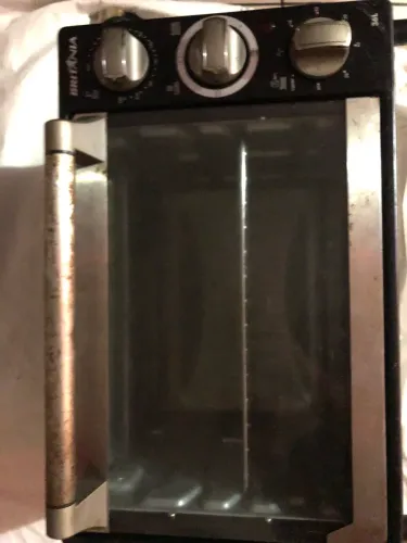 Forno elétrico Britânia com defeito