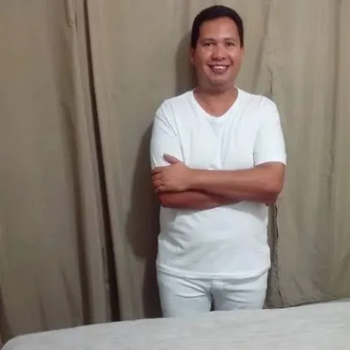 Carlos ( diarista)200 reais a diária.