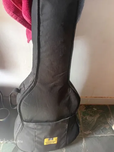 Violão nylon / segunda mão semi novo
