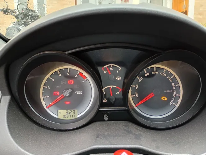 Ford Fiesta 1.0 8V Flex/class 1.0 8V Flex 5P 2011