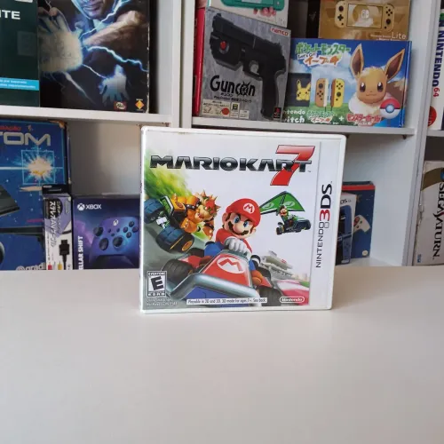 Vendo Mario Kart 7 Nintendo 3DS Semi novo