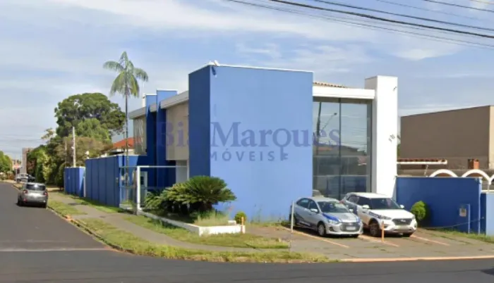PONTO COMERCIAL SOBRADO 500M² COM 5 QUARTO SENDO 2 SUITES, PARA ALUGAR E VENDER NO ALTO DA