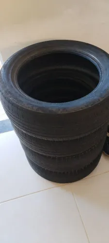 VENDO JOGO DE PNEUS ARO 16 VALOR 190,00 OS 4