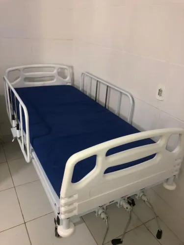 Cama hospitalar