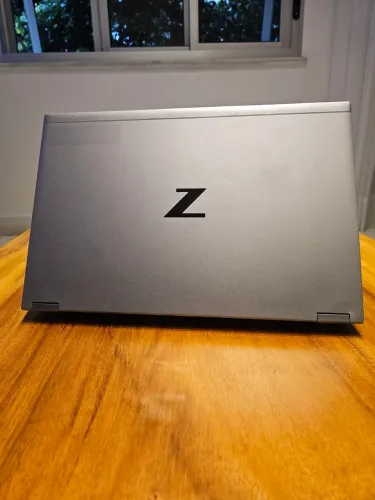 Notebook HP Zbook Fury G7 15" i7-10850h 32GB 512GB Nvidia Quadro T2000