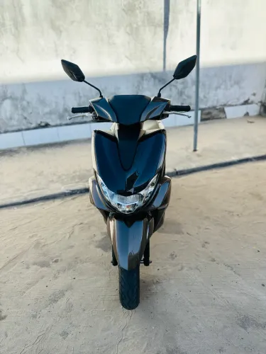 Moto Scooter Yamaha Fluo 125 CC, Automática, Gasolina 