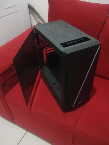 Vendo gabinete geme apenas 80$ 