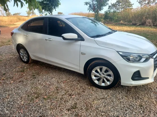 Chevrolet Onix Plus LT 1.0 12V Flex Mec. 4P 2023