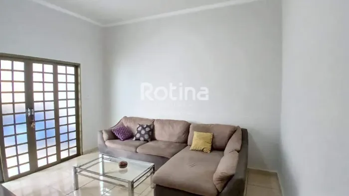 Casa e galpão comercial à venda, Jardim Europa - Uberlândia/MG - Rotina Imobiliária