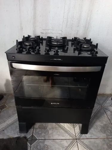 VENDO FOGÃO DE 5 BOCAS MESA DE VIDRO