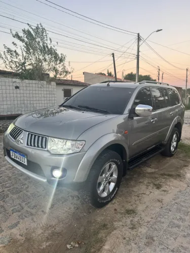 Mitsubishi Pajero Dakar 3.2 4X4 T.i. Dies. 5P Aut. 2013