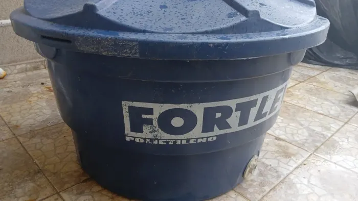 Caixa d'agua 250l Fortelev