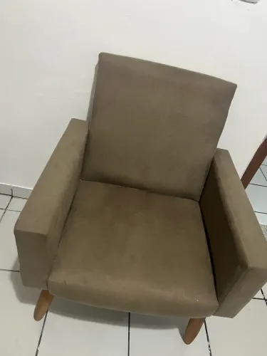 Vende-se Poltrona