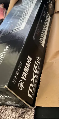 Teclado MX61