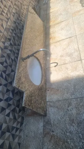 Pia banheiro granito