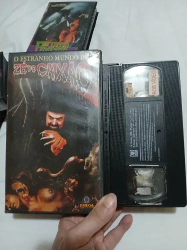 Vhs estranho mundo de zé do caixao terror 