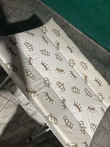 Trocador e suporte para banheira galzerano