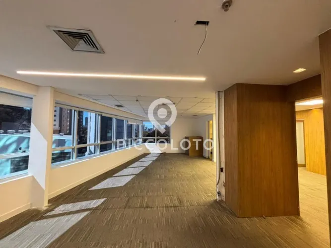 Sala à venda em Campinas, Cambuí, com 100 m², Condomínio Edifício Hannover Tower
