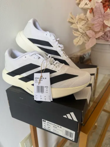 Tênis Adidas SL novo tamanho 42 Original