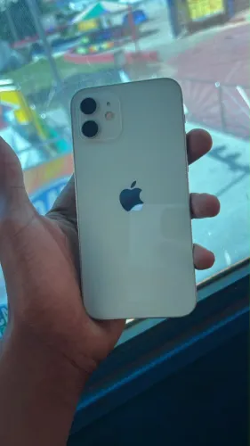 iPhone 12