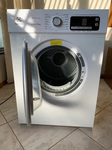 Secadora Eletrolux STL11 11kg 220v
