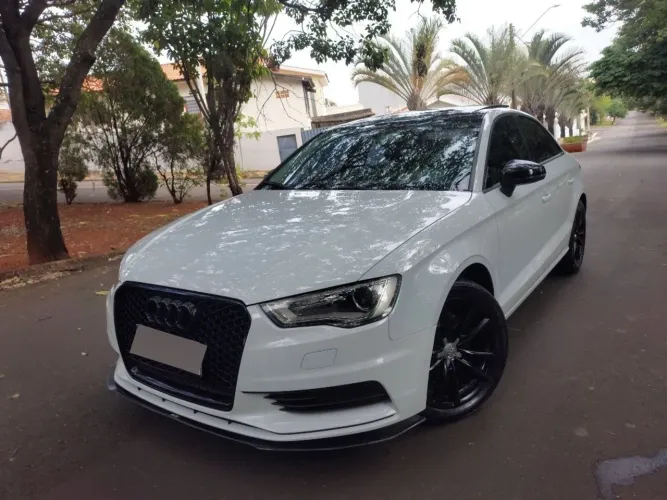 Audi A3 Sed.1.8/1.8 Ambit.16v TB FSI S-tronic 2015