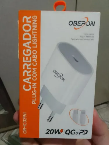 Carregador iphone plug-in com cabo lightning