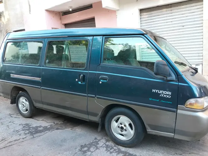 Hyundai H100 GS Diesel (12 Lugares) 1997