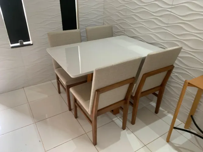 Mesa completa nova