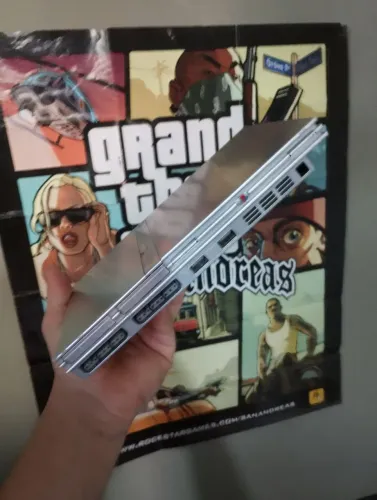 Playstation 2 PRATA + bolsa de época 