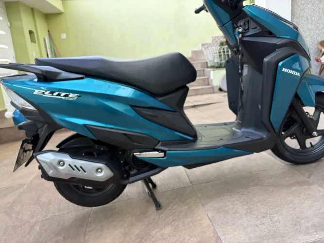 Honda Elite 125 simplesmente impecavel!!!