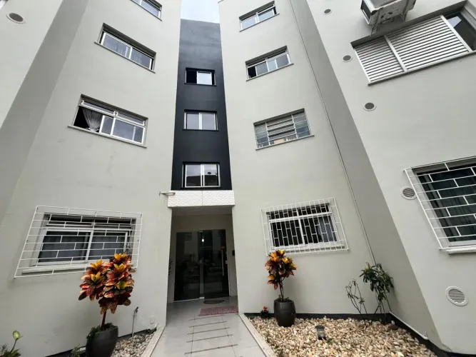 ? APARTAMENTO PARA ALUGAR - SEMIMOBILIADO
