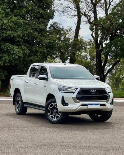 Toyota Hilux CD SRX 4X4 2.8 TDI 16V Diesel Aut. 2021