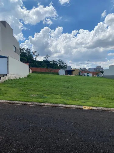 Terreno Cond Santa Ana | Imobiliária Rosa e Rangel