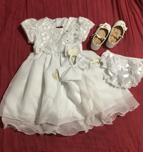 Vestido infantil para batizado