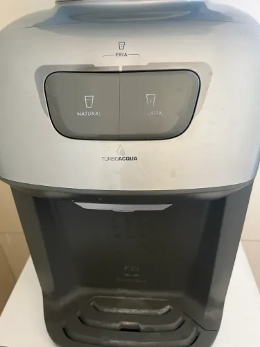 Bebedouro Electrolux BC21X Prata 127V com Compressor