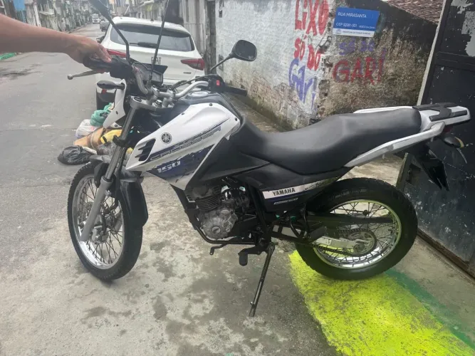 Vendo moto Crosser Yamaha único dono 