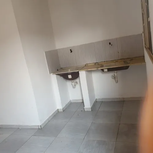 Kitnet no centro próximo à avenida Afonso pena