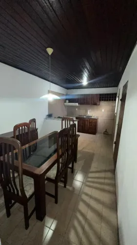 CASA À VENDA NA IVAR SALDANHA