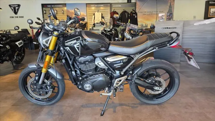 TRIUMPH SPEED 400