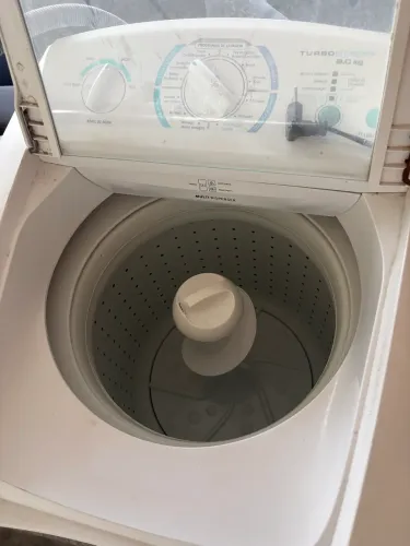Máquina de lavar roupa Eletrolux 9kg