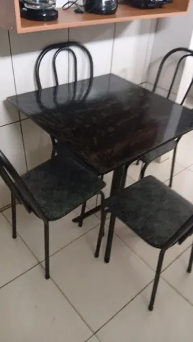 MESA COZINHA 4 CADEIRA TAMPO GRANITO NOVA ZERA .NAO FACO ENTREGA ZAPIU 75.99200.5484