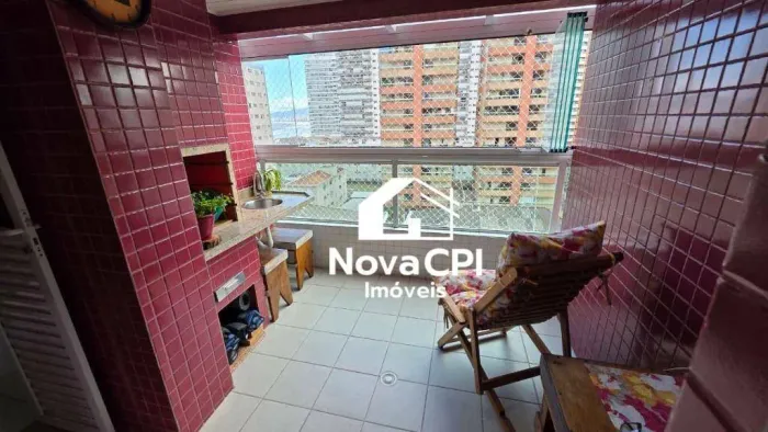 Apartamento à Venda no Canto do Forte  2 Quartos, 1 Suíte, Sacada com Churrasqueira  Praia