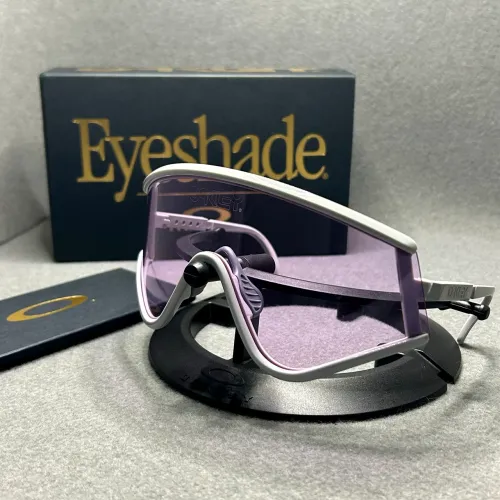 Oakley MUZM EyeShade Cool Grey w/ Prizm Low Light