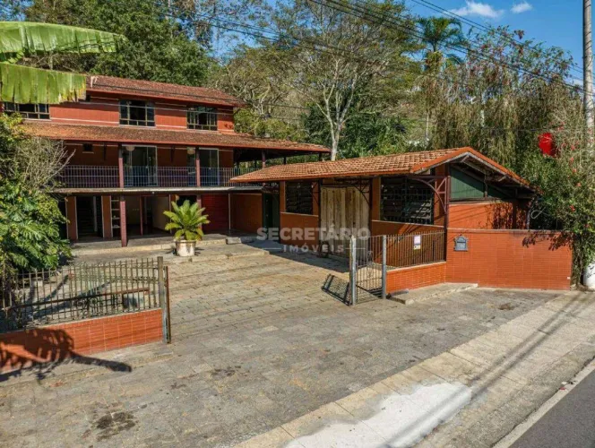 Conjunto Comercial à venda, 732 m² por R$ 3.000.000 - Itaipava - Petrópolis/RJ