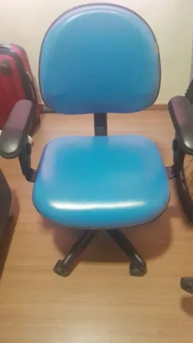 Cadeira para oficina com regulaçao