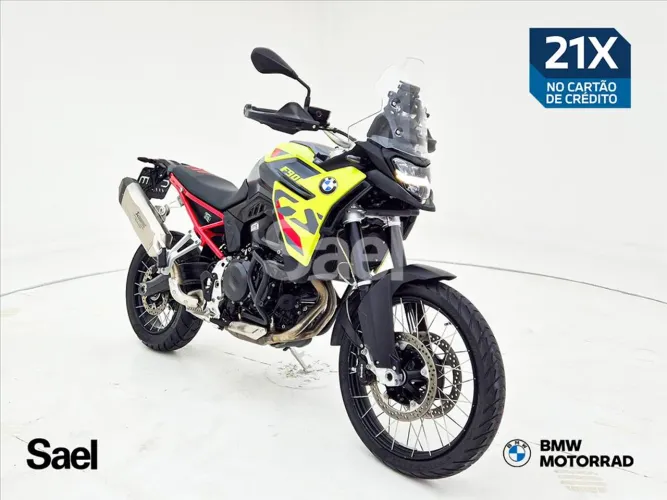 BMW F 900 GS PLUS