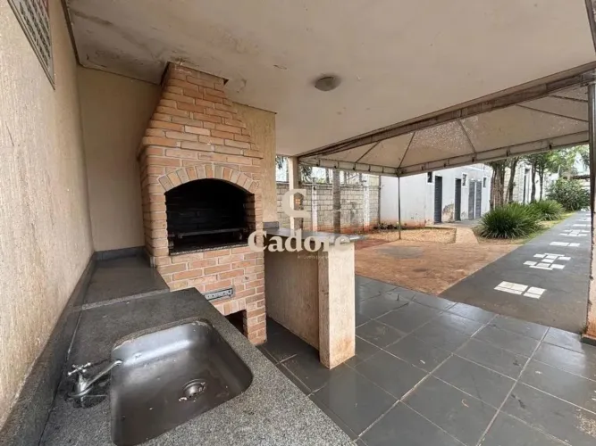 Apartamento no Chácaras Tubalina à venda com 2/4