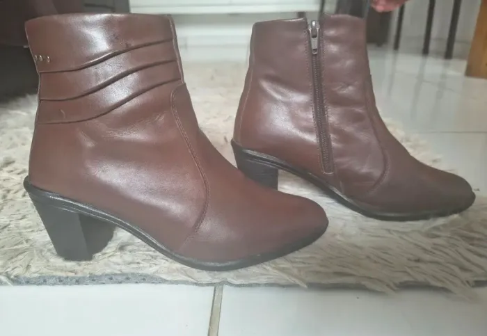 Bota Feminina Couro Legítimo