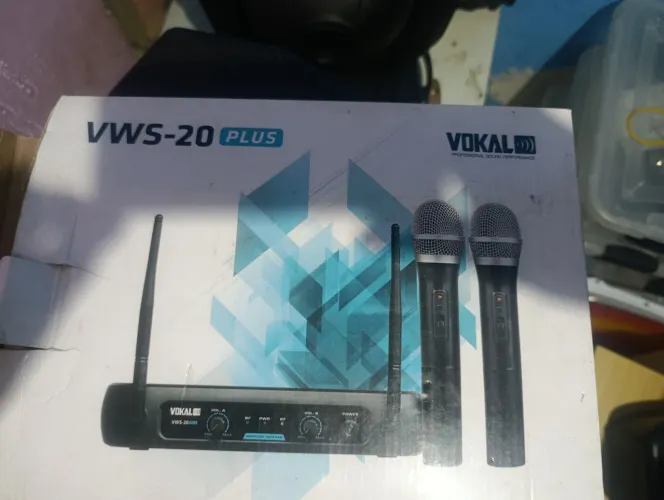 Estou vendendo microfone sem fio marca vocal